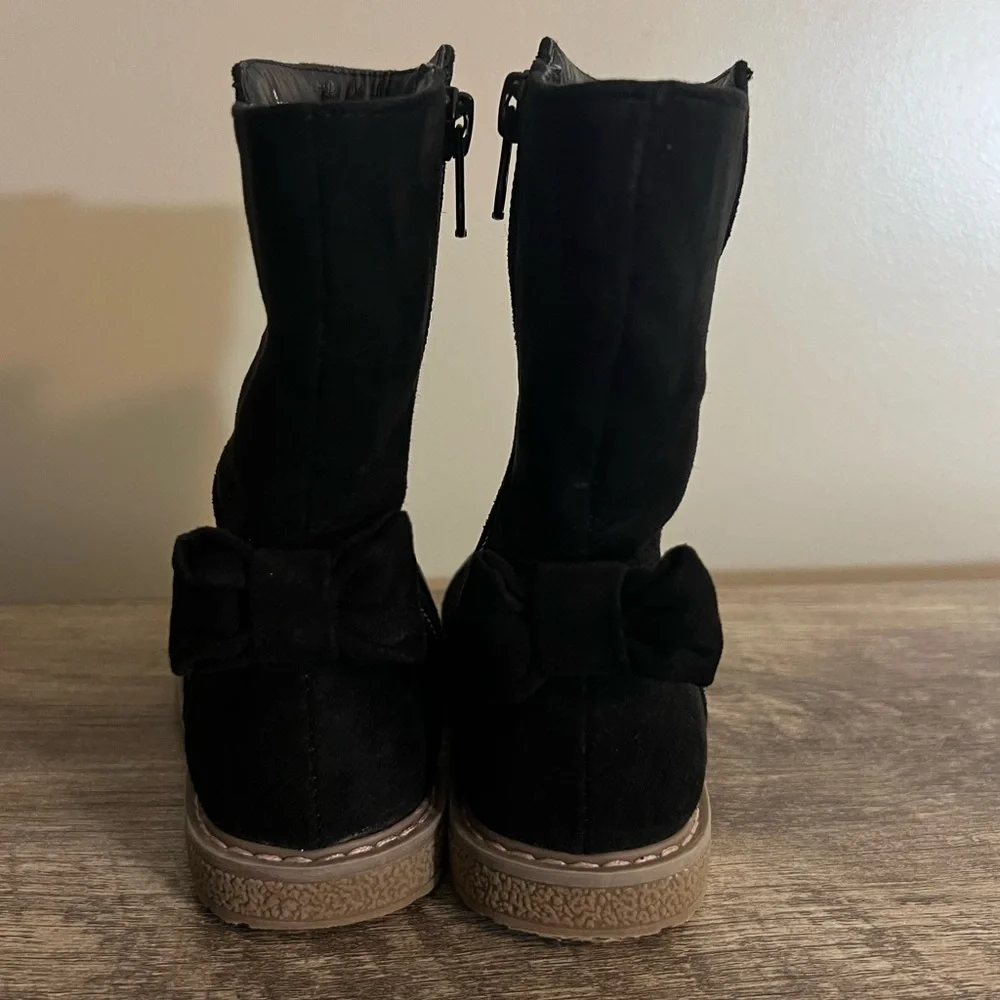 Cat & Jack Faux Suede Black Boots Toddler Size 8 Bow Detail zipper closure